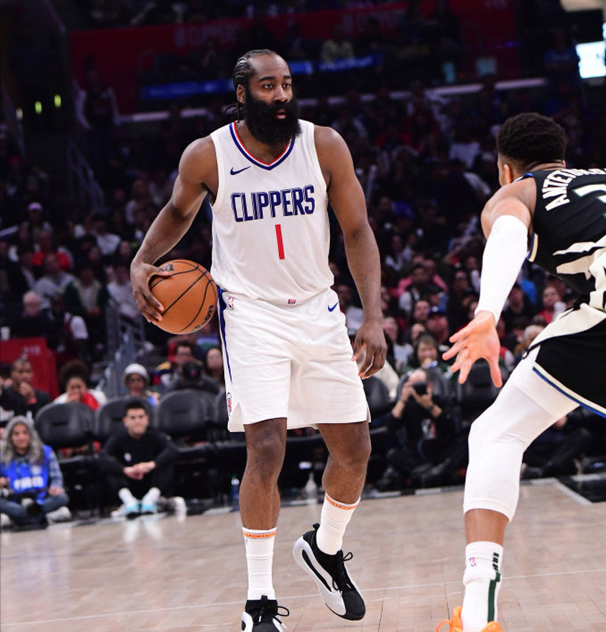 虎扑网-哈登新星出色防守表现惊艳，美国队未来可期！的简单介绍