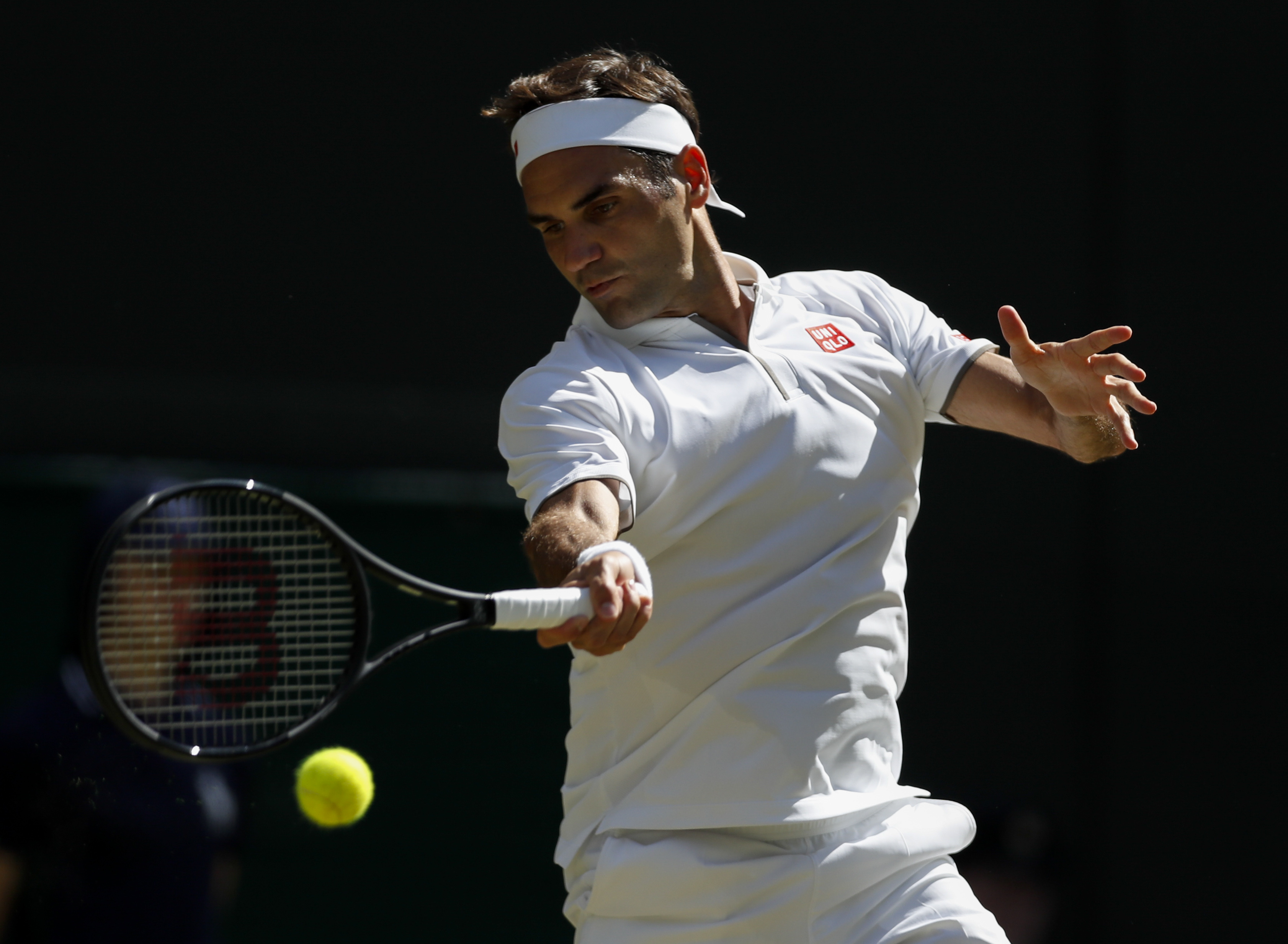 虎扑-关于费德勒在MAD比赛中高光表现，挺进下一轮引发热议！的信息