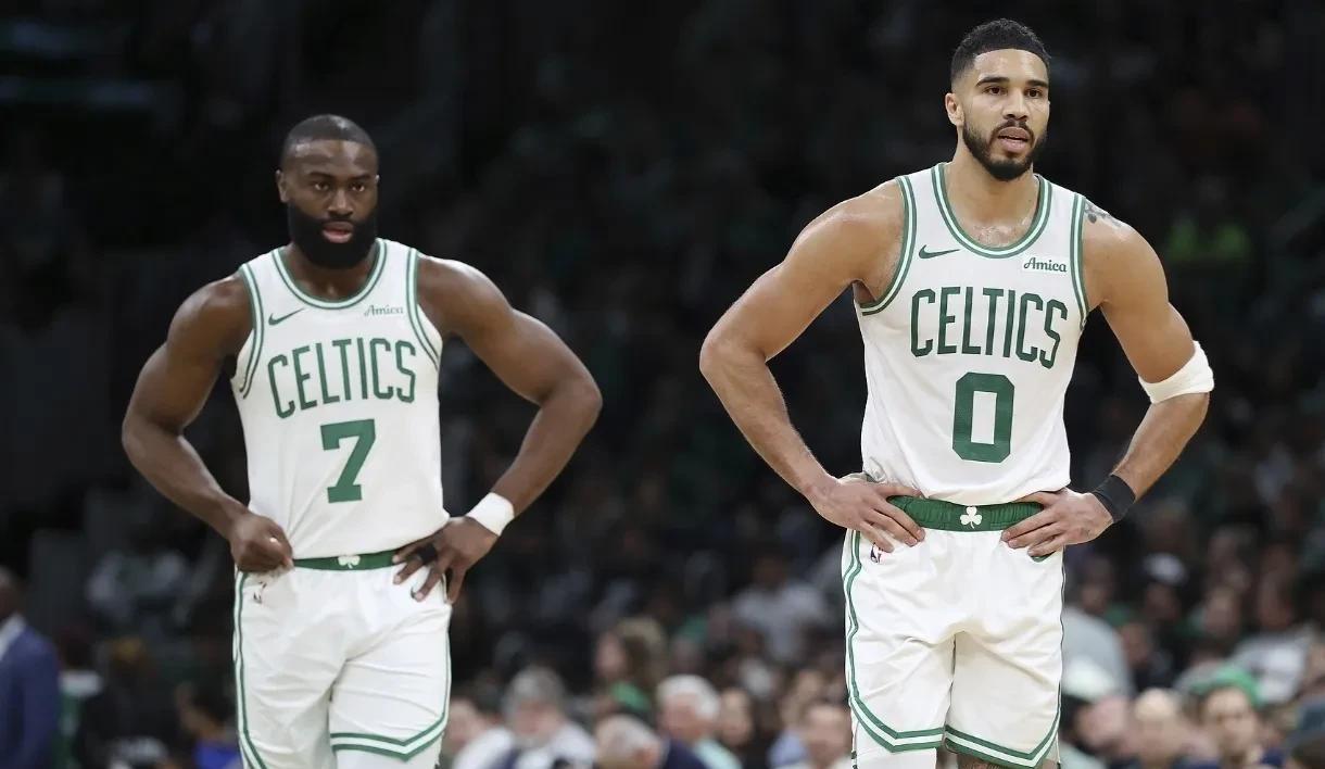 虎扑体育-包含塔图姆赛事官方发布赛事规则更新新规，独行侠争议不断！的词条